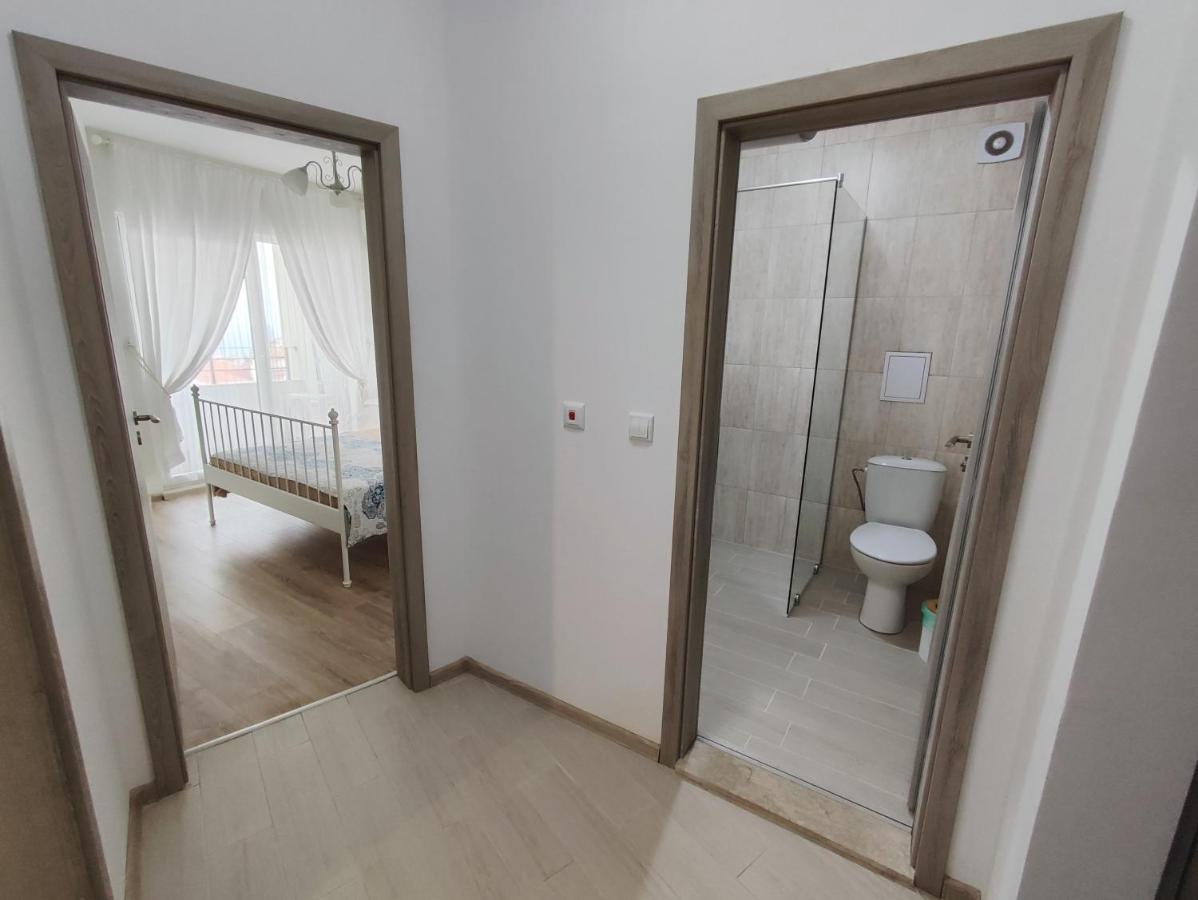 Raya Central Obzor Exterior foto
